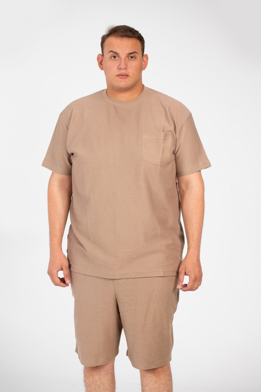 طقم ملابس صيفي رجالي بمقاسات كبيرة، تي شيرت نصف كم مع جيب أمامي وشورت