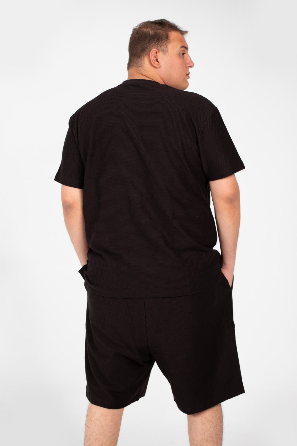 طقم ملابس صيفي رجالي بمقاسات كبيرة، تي شيرت نصف كم مع جيب أمامي وشورت