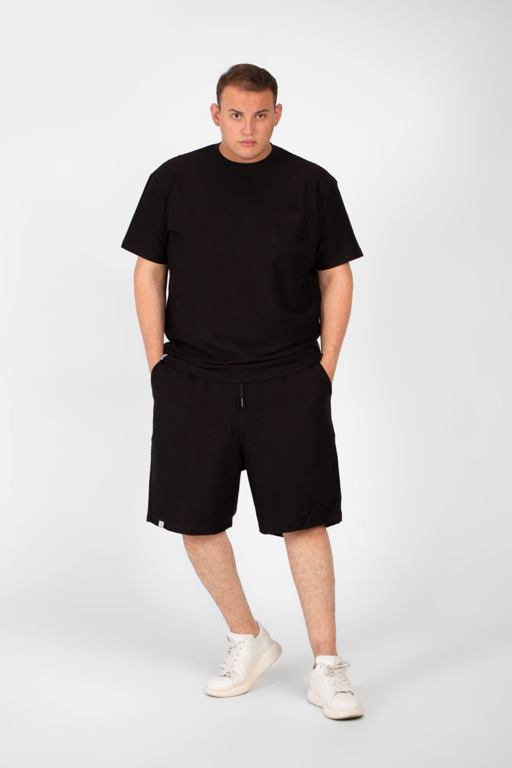 طقم ملابس صيفي رجالي بمقاسات كبيرة، تي شيرت نصف كم مع جيب أمامي وشورت