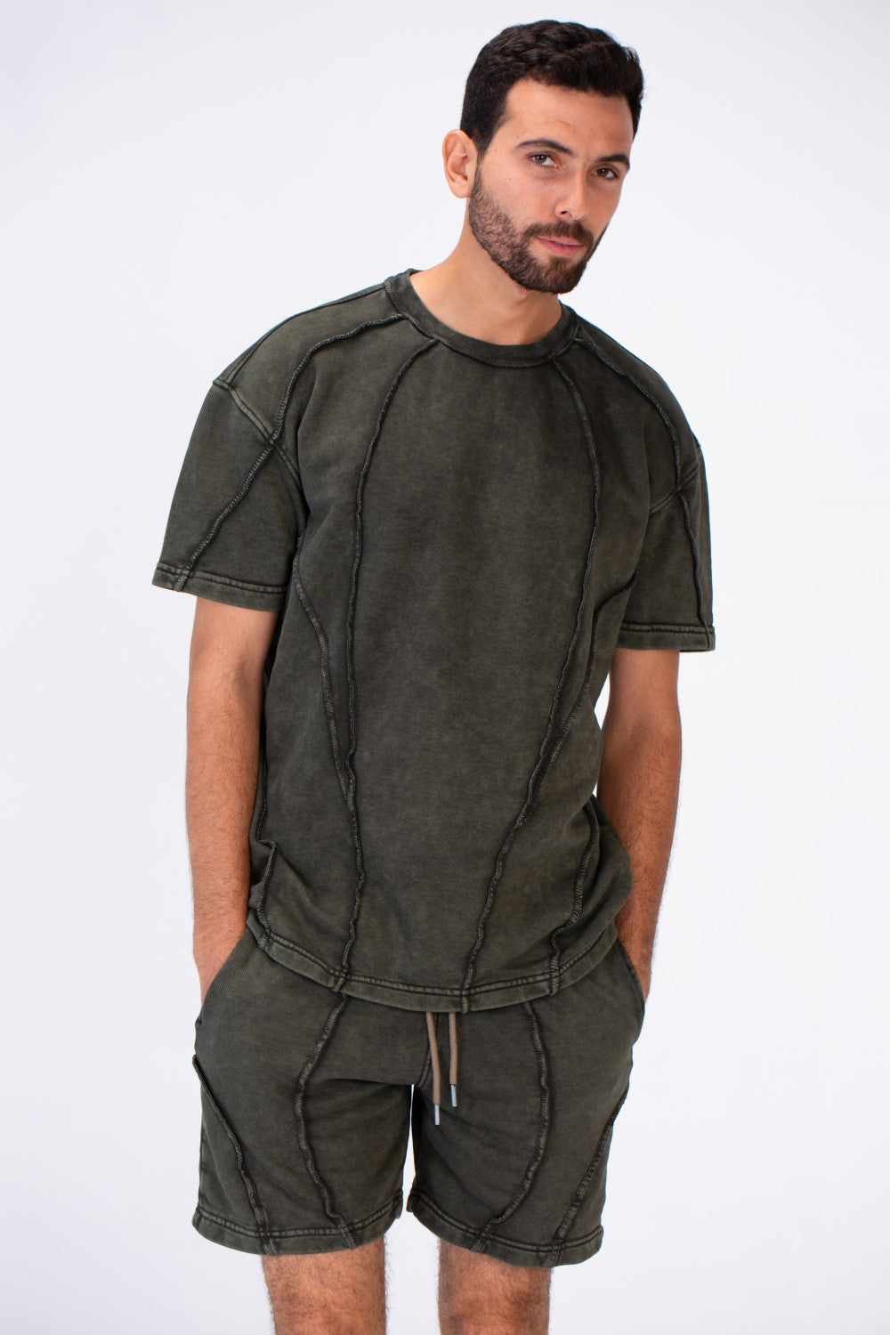 Mens Milton Short With A Modern Fit And Comfortable Material