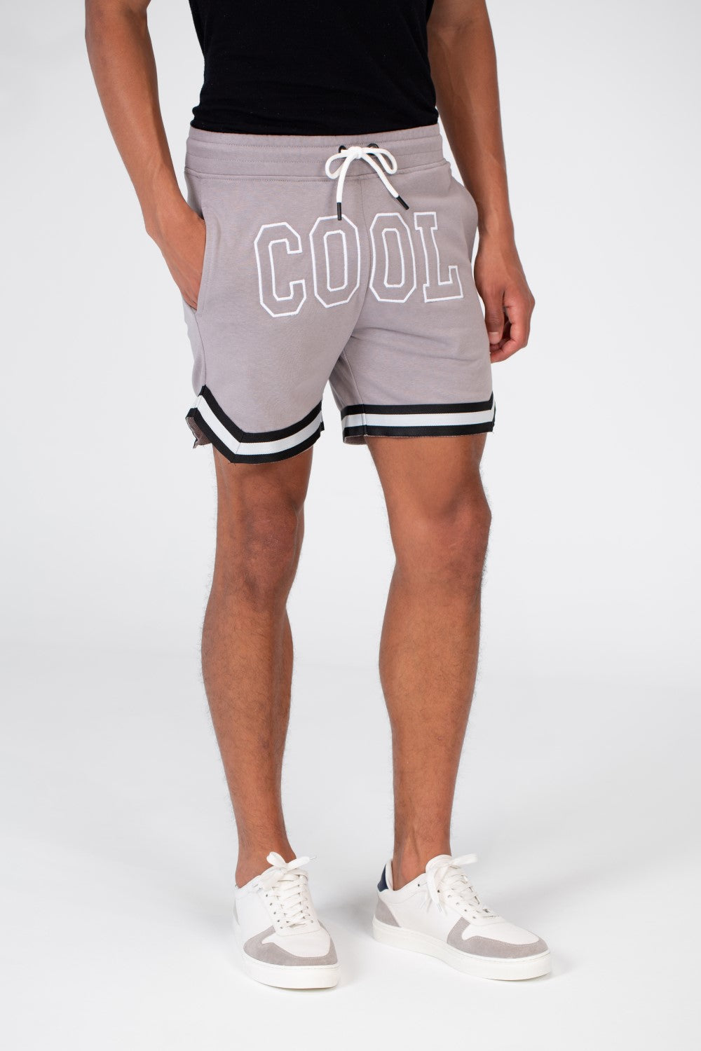 Men's Melton Short With A Print On The Front And Elastic In The Middle