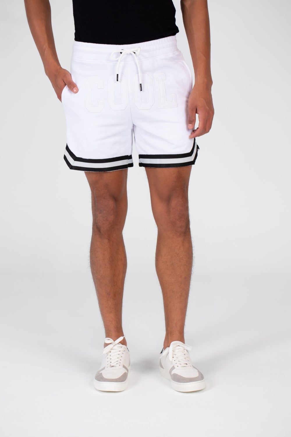 Men's Melton Short With A Print On The Front And Elastic In The Middle