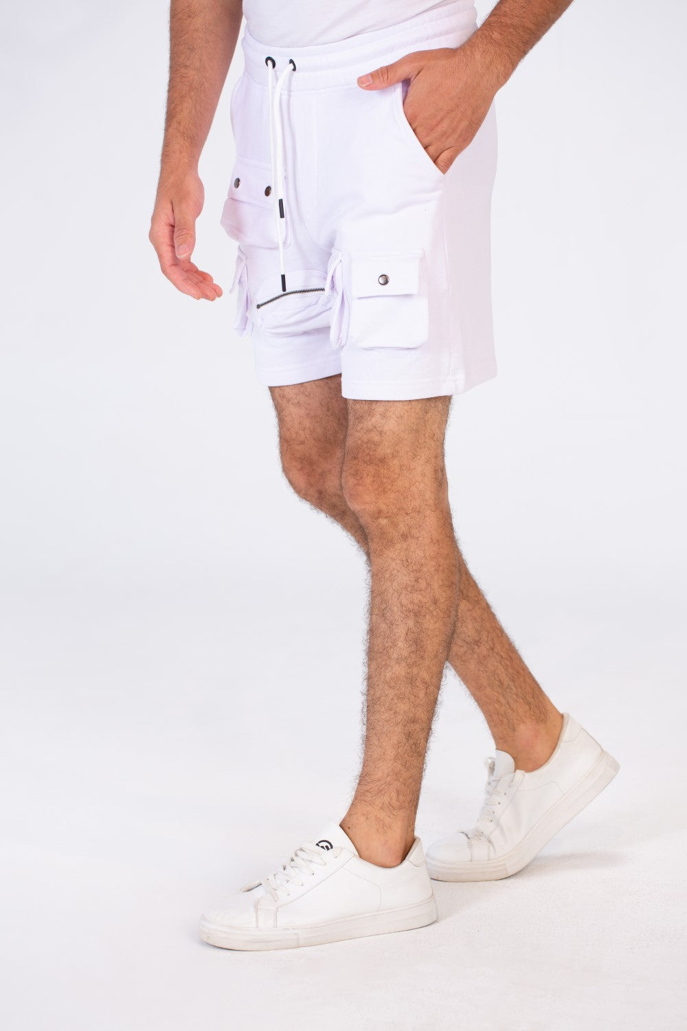 Men's Melton Short With Distinctive Front Pockets And An Elastic Band In The Middle