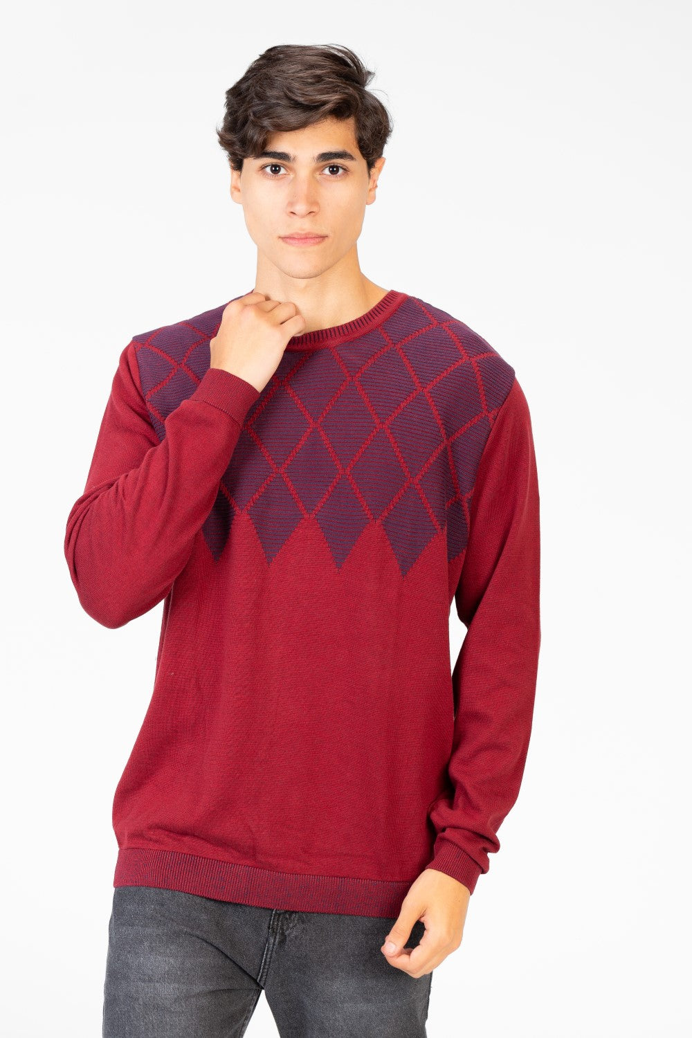 Men's Round Neck Jakar Pullover In Cotton Material