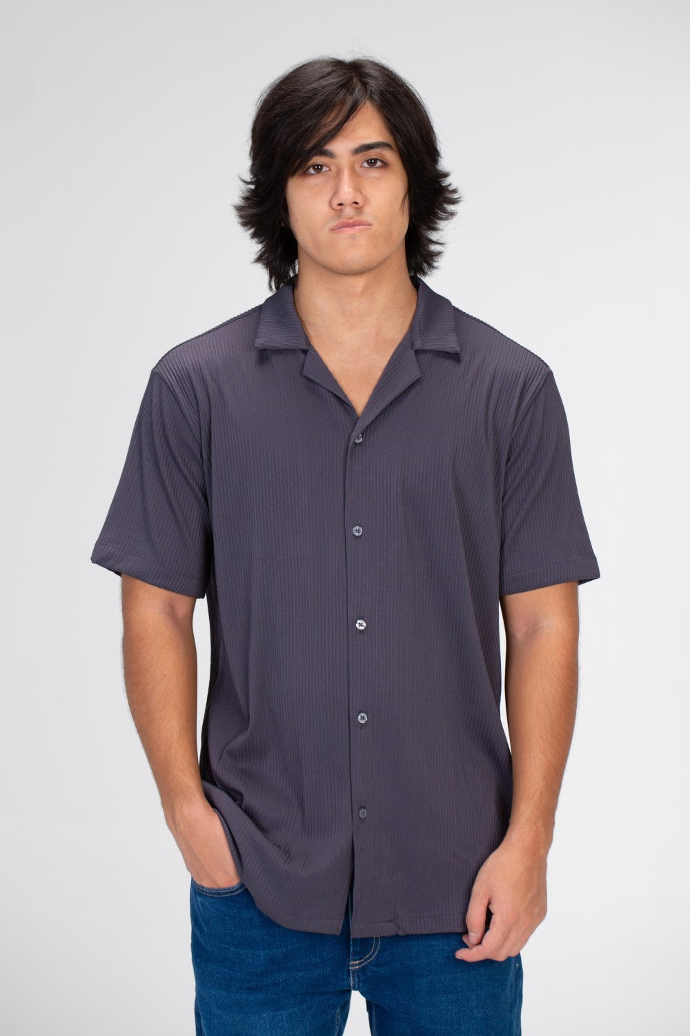 Men's Half Sleeve Slim Fit Basic Shirt With A Unique Cut