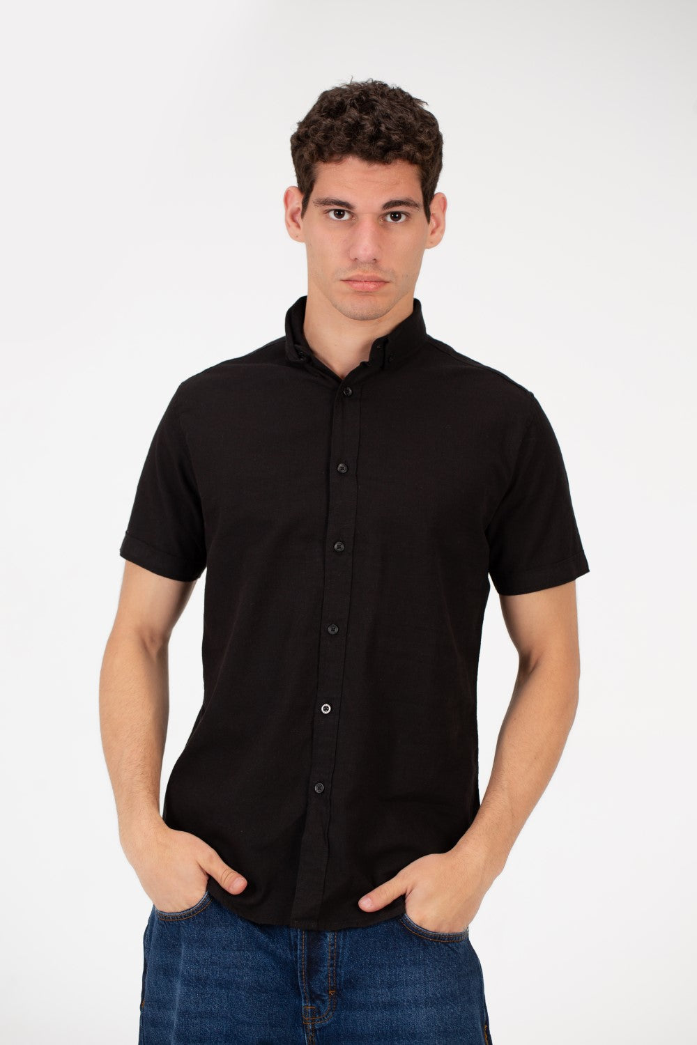 Men's Slim Fit Basic Half Sleeved Shirt