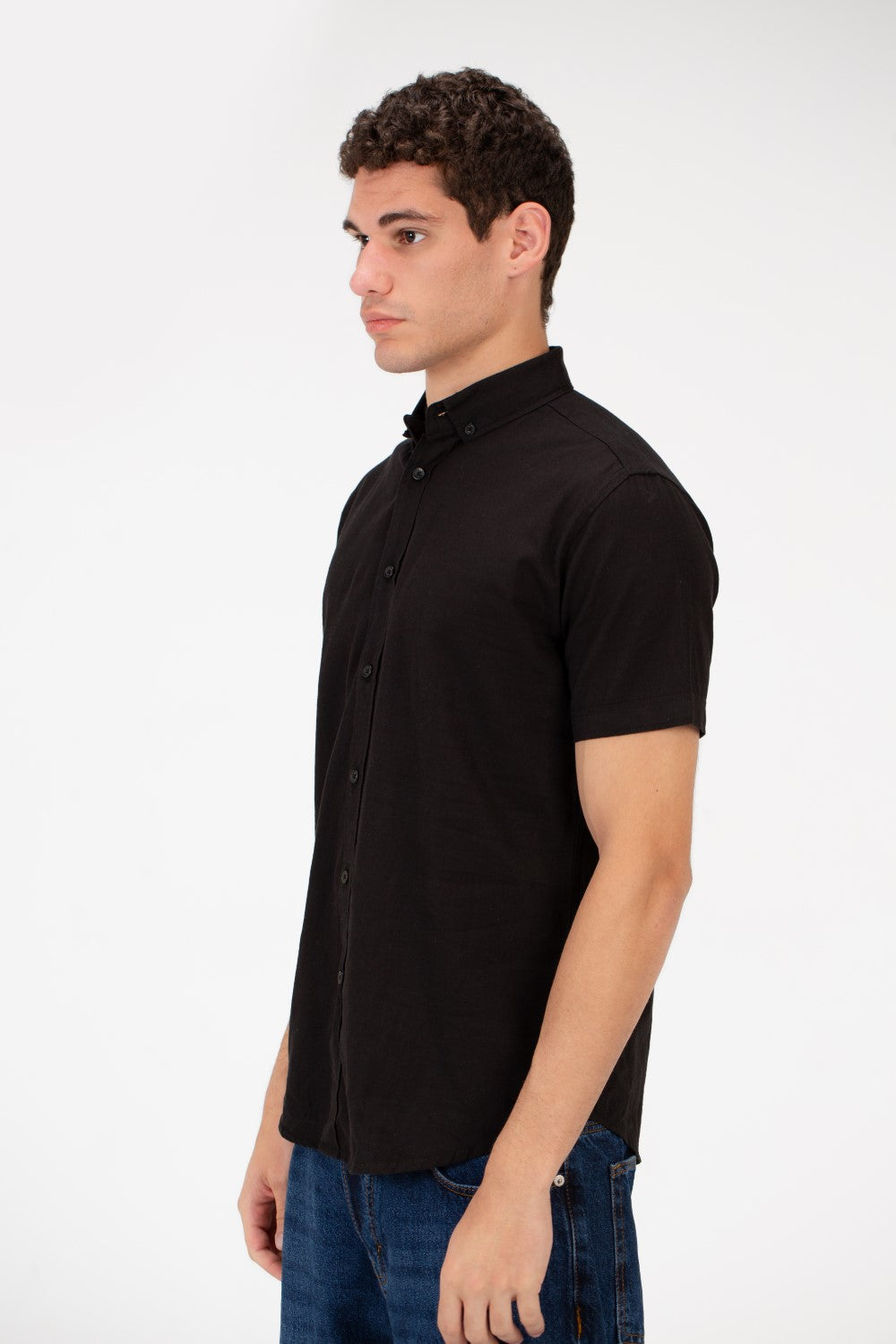 Men's Slim Fit Basic Half Sleeved Shirt