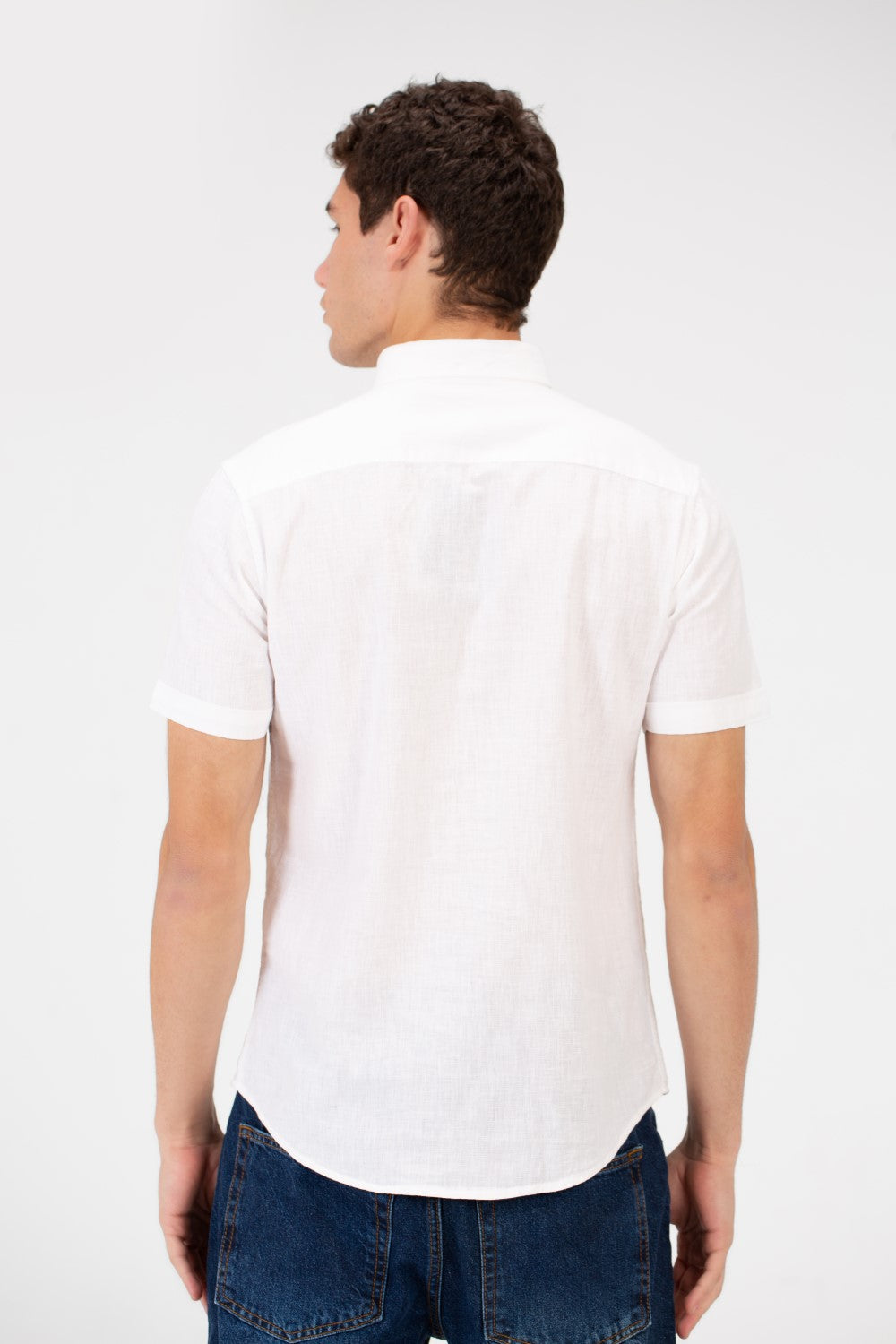 Men's Slim Fit Basic Half Sleeved Shirt