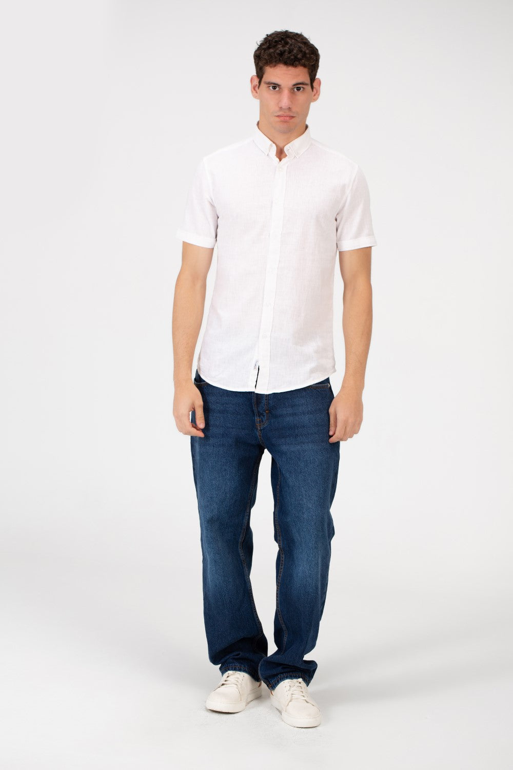 Men's Slim Fit Basic Half Sleeved Shirt