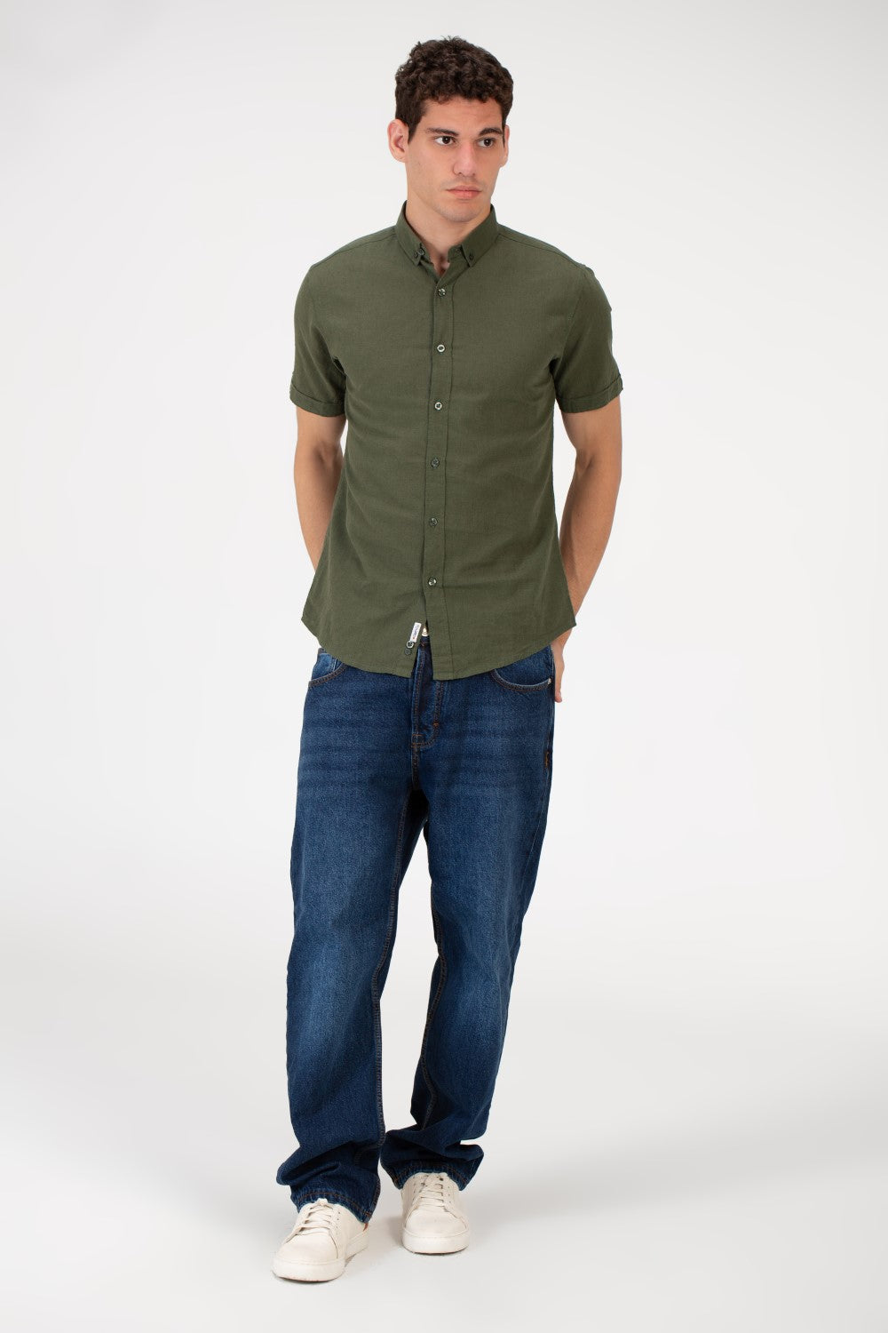 Men's Slim Fit Basic Half Sleeved Shirt