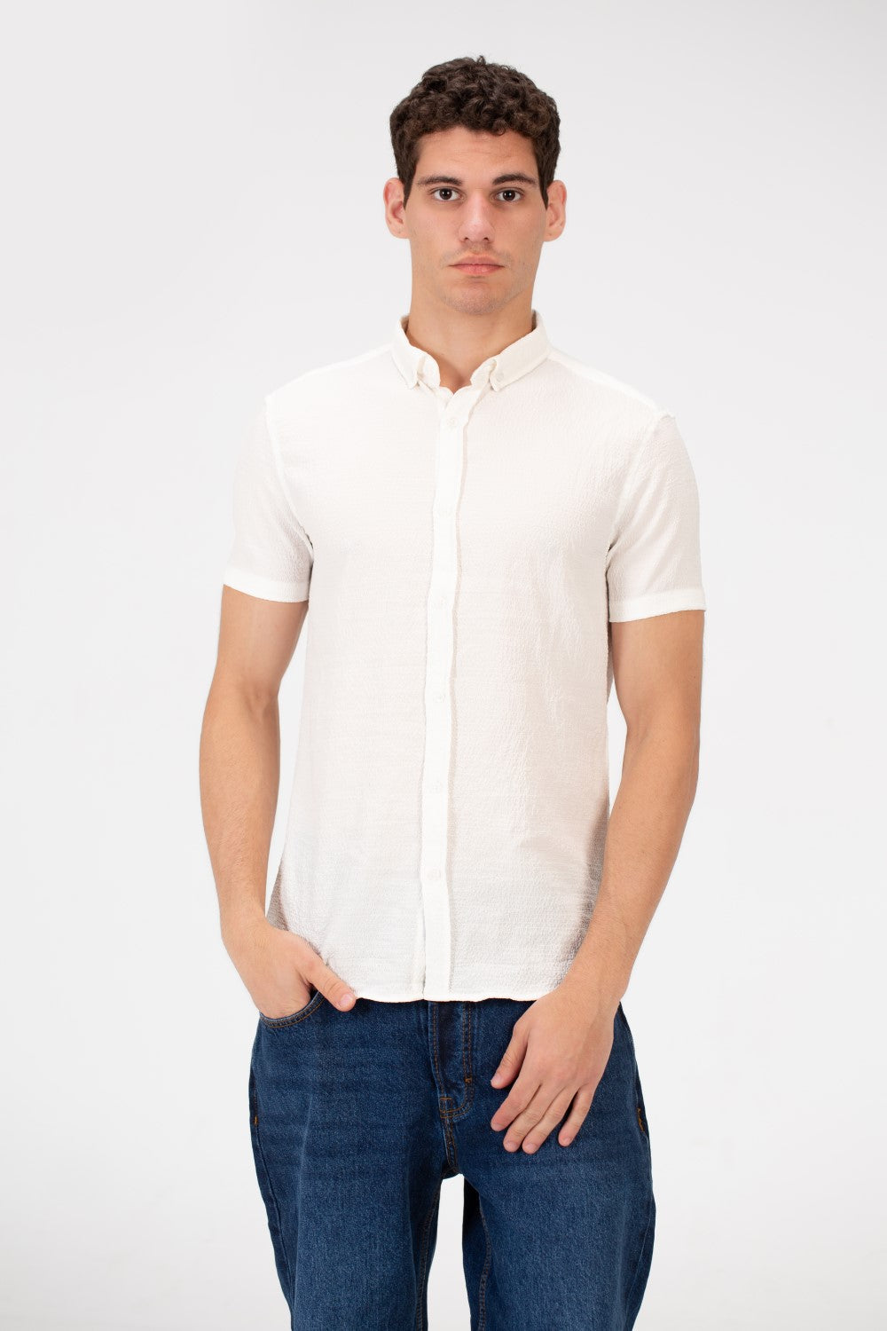 Men's Slim Fit Basic Half Sleeved Shirt