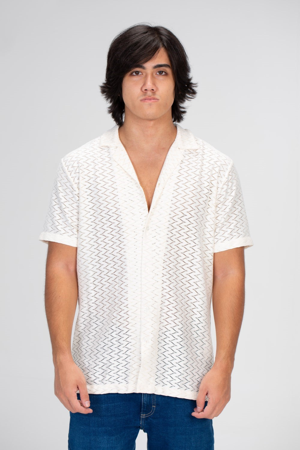 Men's Half Sleeve Slim Fit Shirt With A Unique Cut