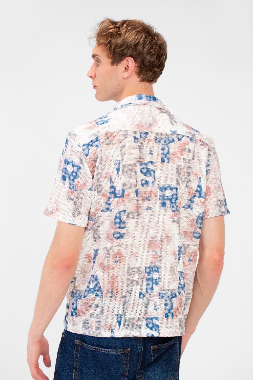 Men's Half Sleeve Slim Fit Jakar Shirt In Distinctive Summer Colors