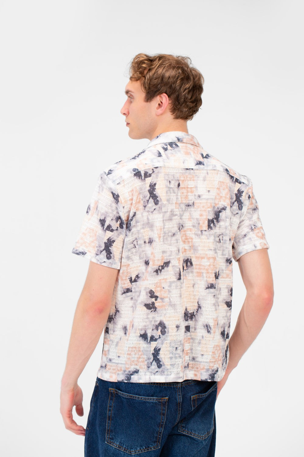 Men's Half Sleeve Slim Fit Jakar Shirt In Distinctive Summer Colors