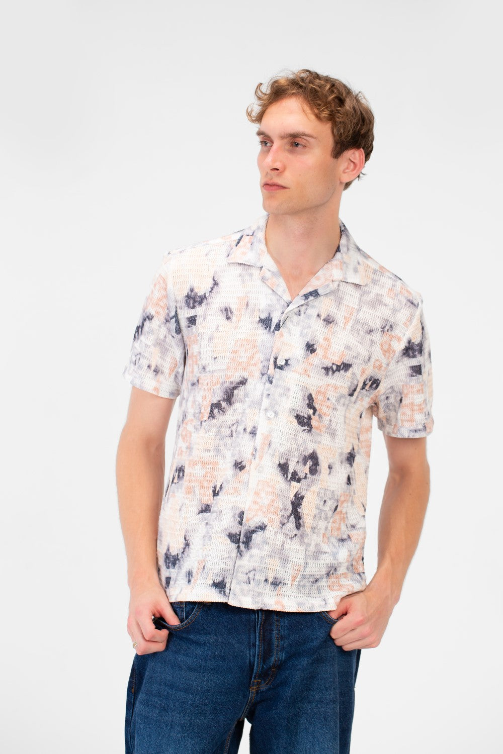 Men's Half Sleeve Slim Fit Jakar Shirt In Distinctive Summer Colors