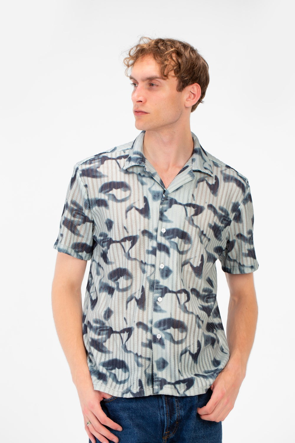 Men's Slim Fit Jakar Half Sleeve Comfortable Modern Shirt