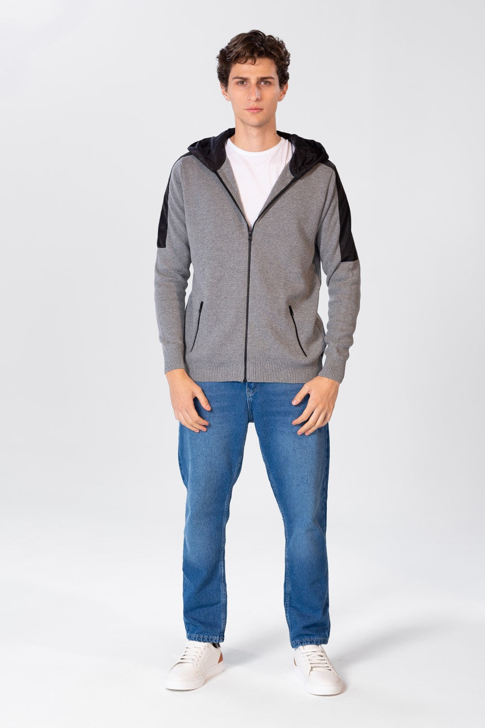 Men's Long Sleeved Pullover With Zippers And Pockets