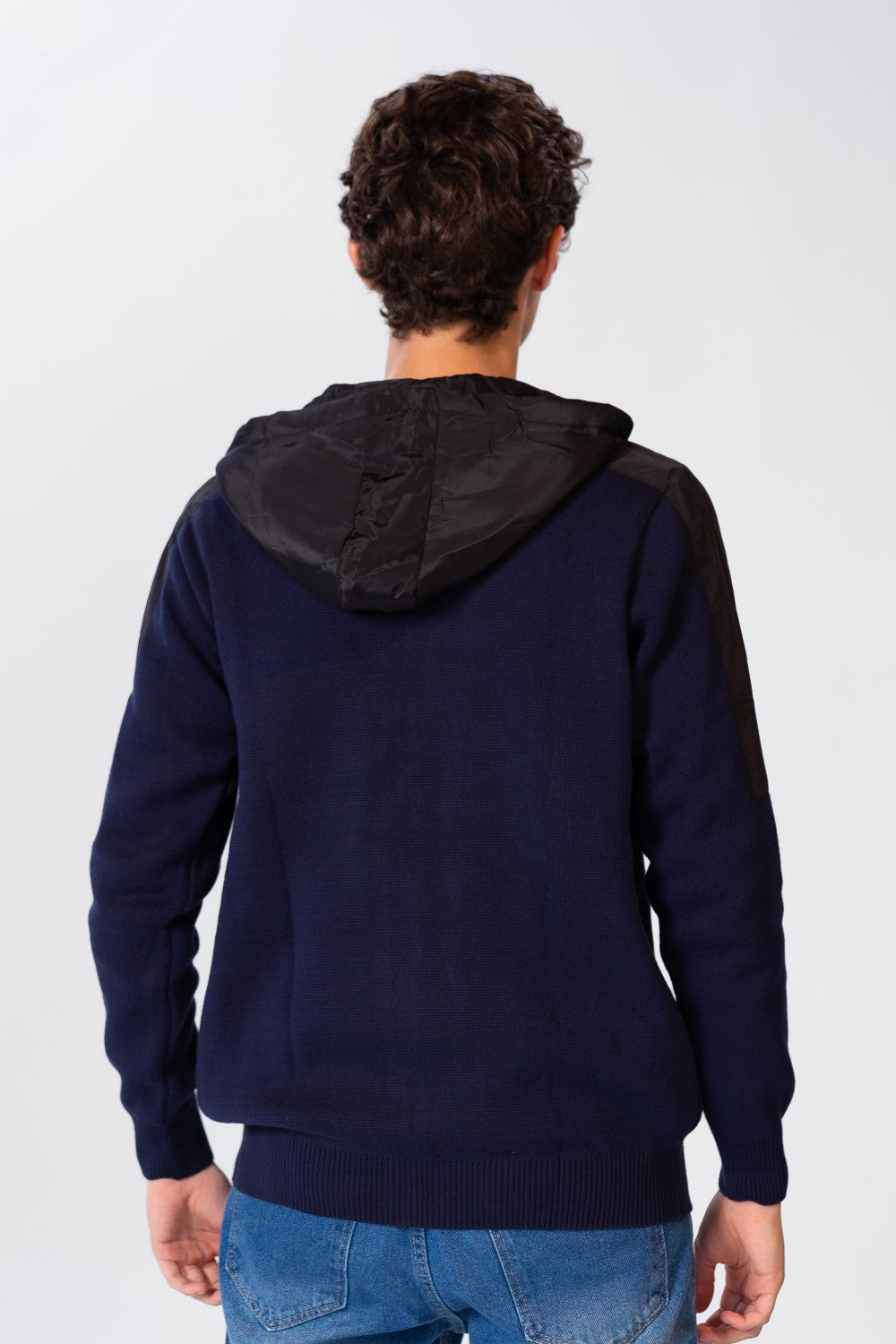 Men's Long Sleeved Pullover With Zippers And Pockets