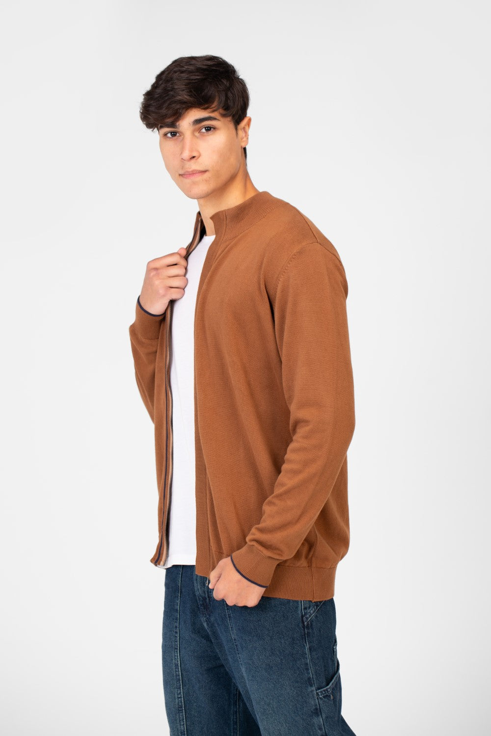 Men's Cotton Sweater Pullover With A Round Neck And Full Zip