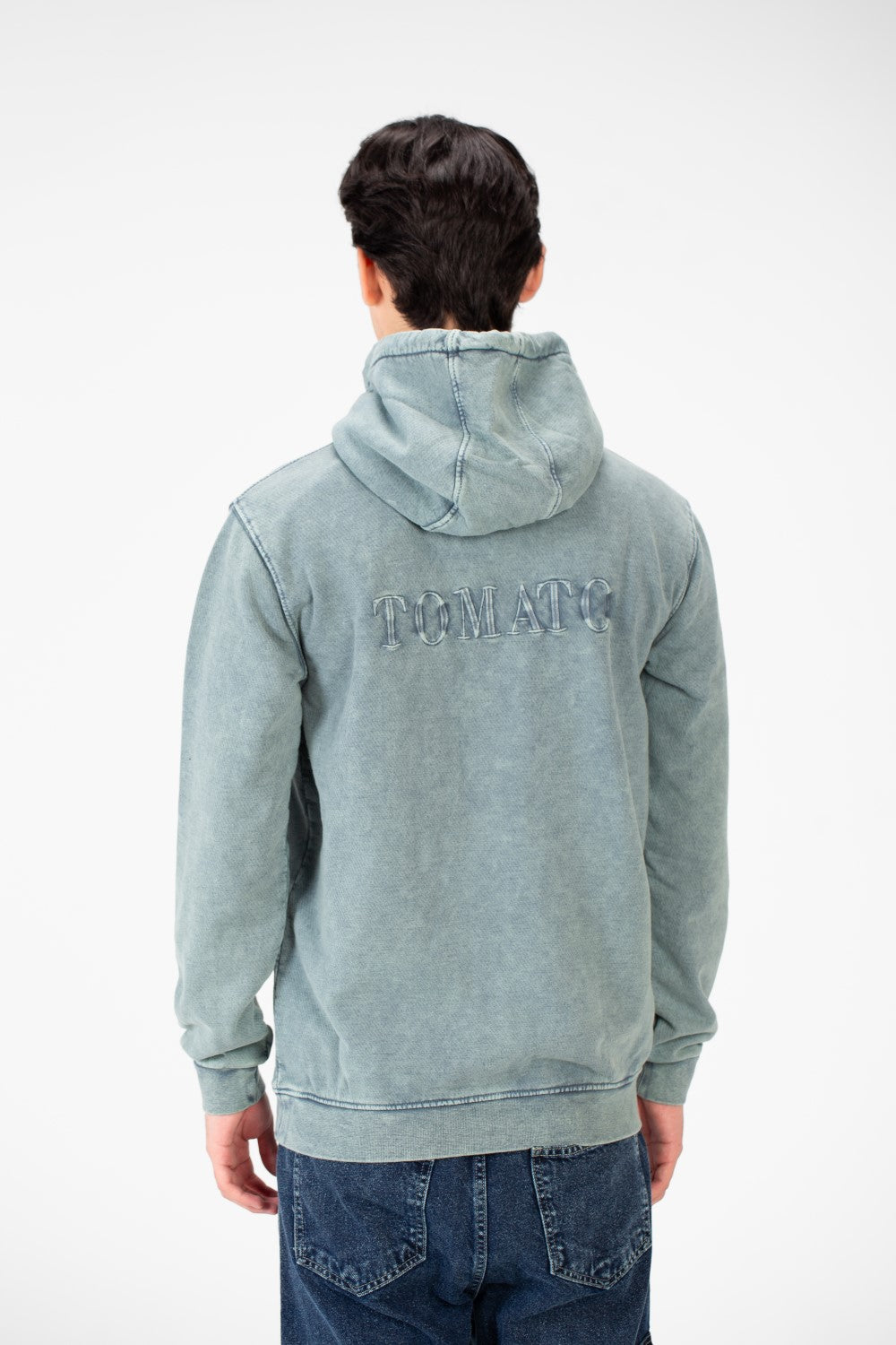 سويت شيرت رجالي بقصّة طماطم مع جيب كنغر