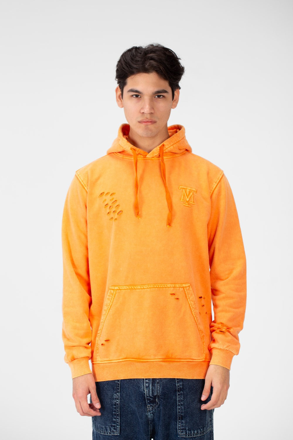 سويت شيرت رجالي بقصّة طماطم مع جيب كنغر