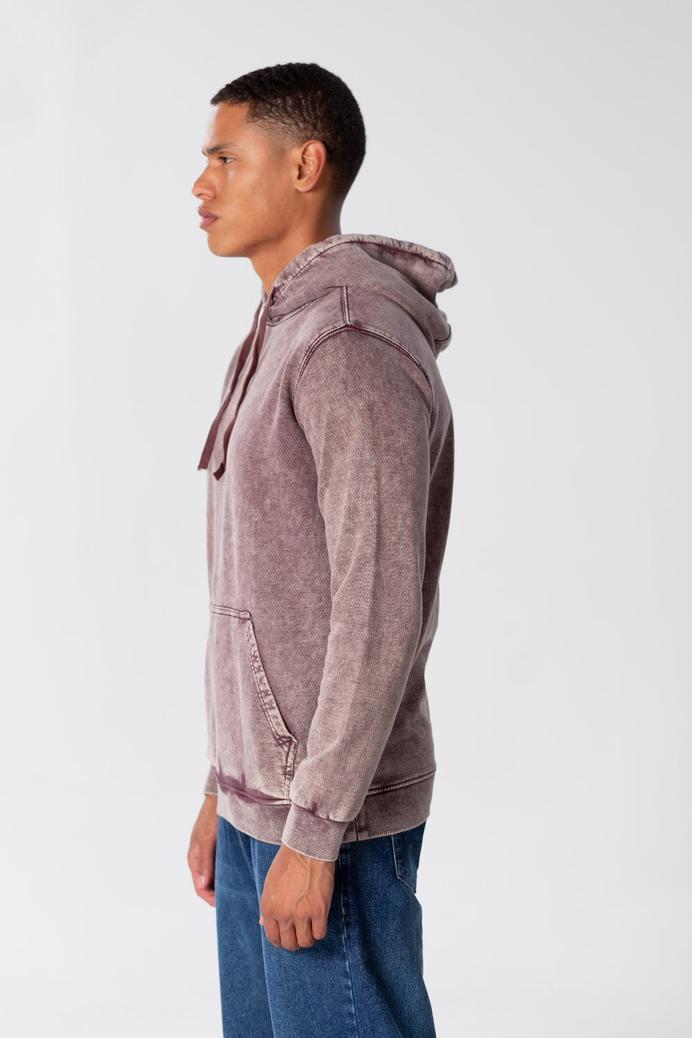 سويت شيرت رجالي أساسي بغطاء رأس وأكمام طويلة