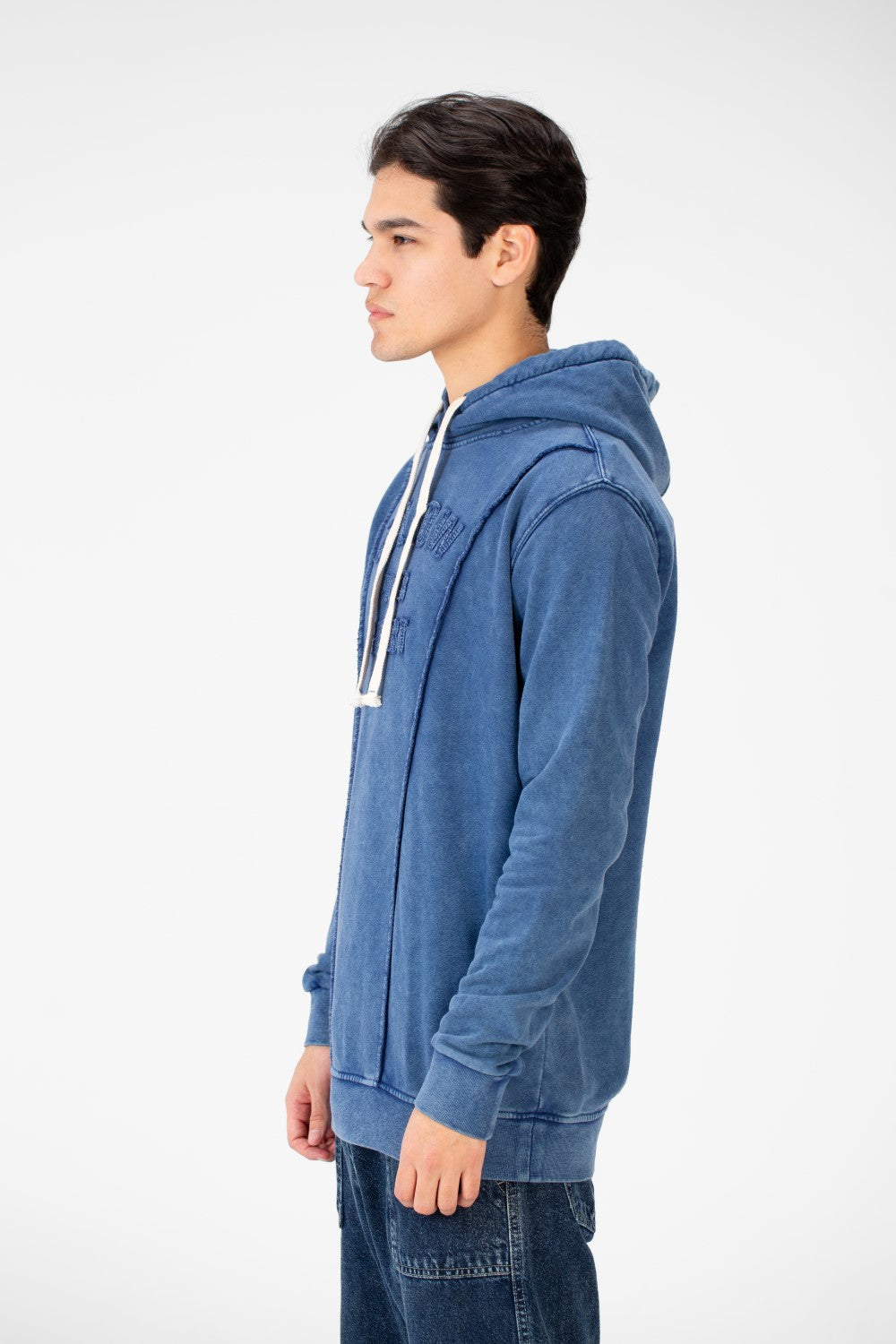 سويت شيرت رجالي بغطاء رأس بتصميم فريد