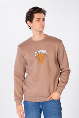 سويت شيرت رجالي بطبعة أمامية ورقبة دائرية