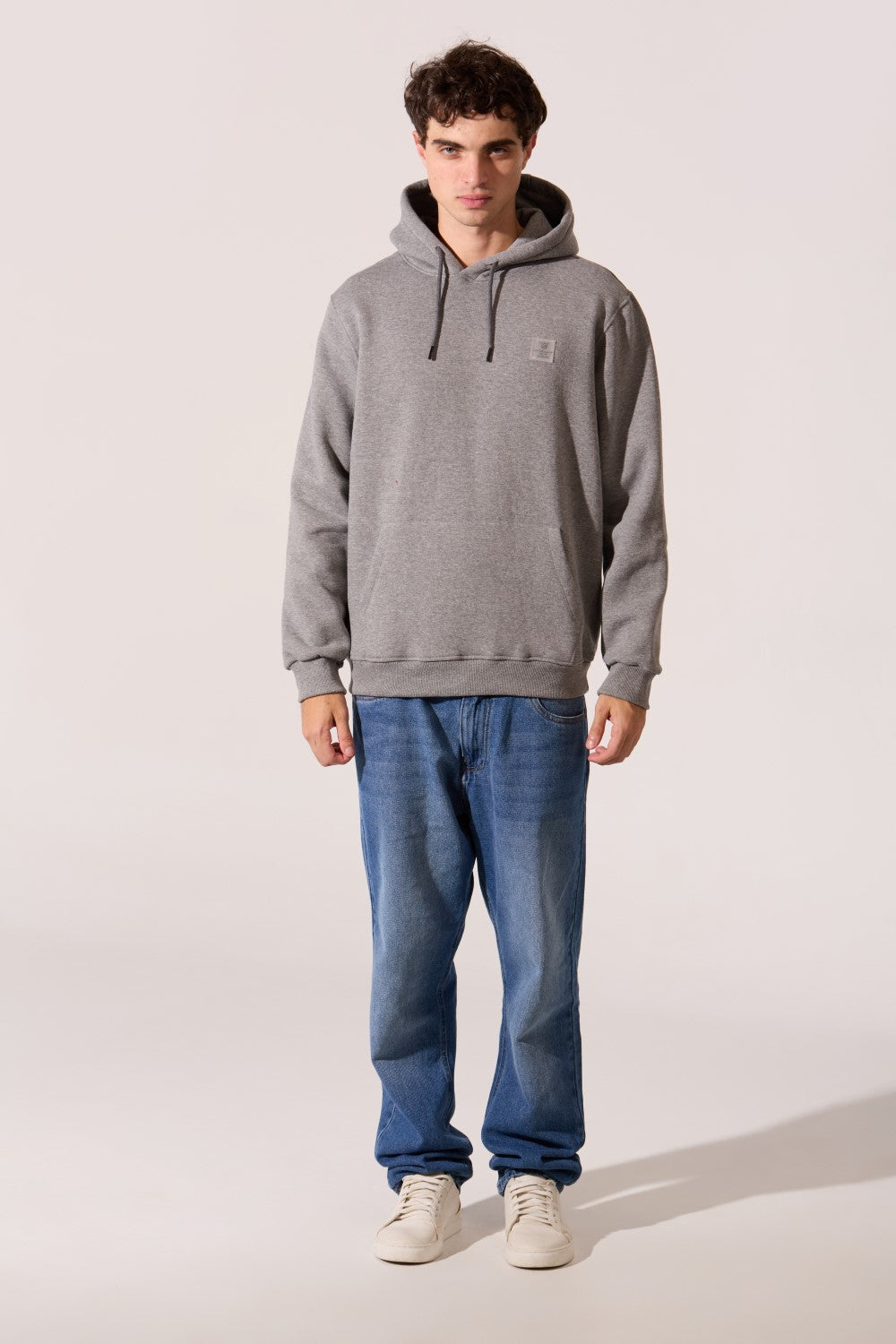 Men's Tomato Basic Slim Fit Hooded Sweatshirt With Long Sleeves And Comfortable Fabric