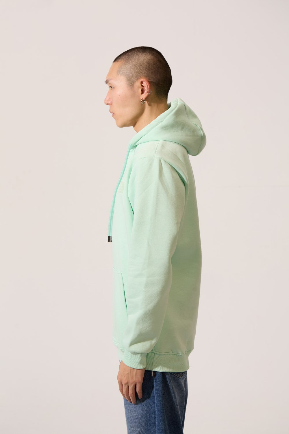 Men's Tomato Basic Slim Fit Hooded Long Sleeve Sweatshirt With Front Pocket