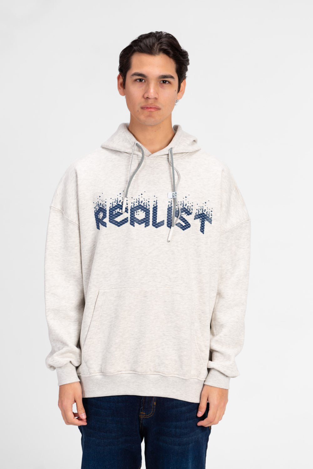 سويت شيرت رجالي كبير الحجم بغطاء رأس وطبعة أمامية