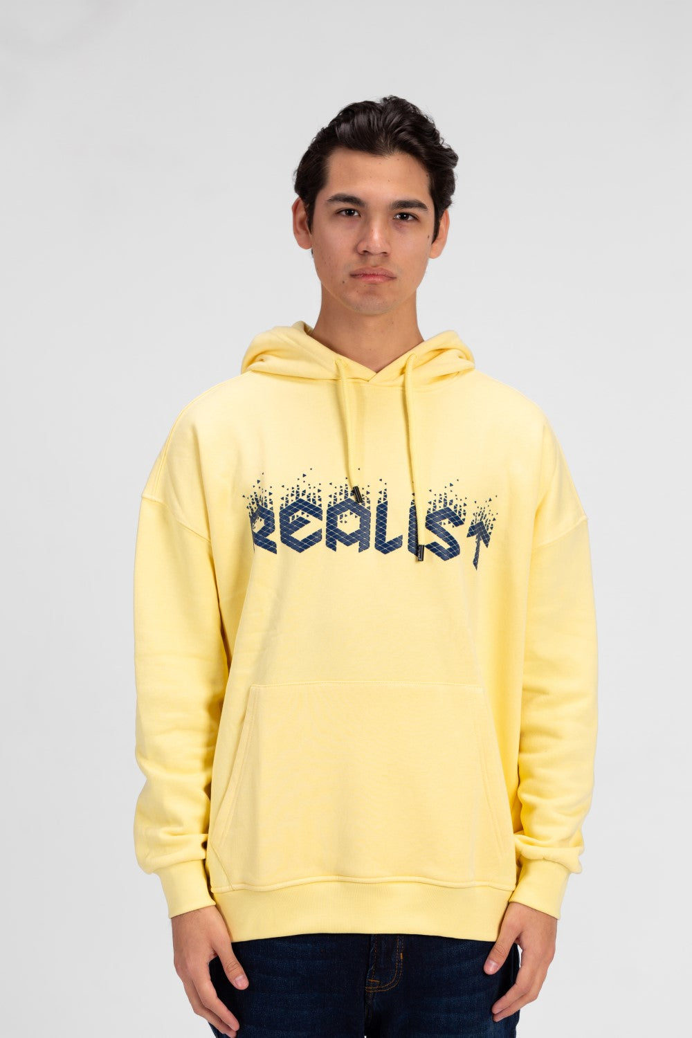 سويت شيرت رجالي كبير الحجم بغطاء رأس وطبعة أمامية