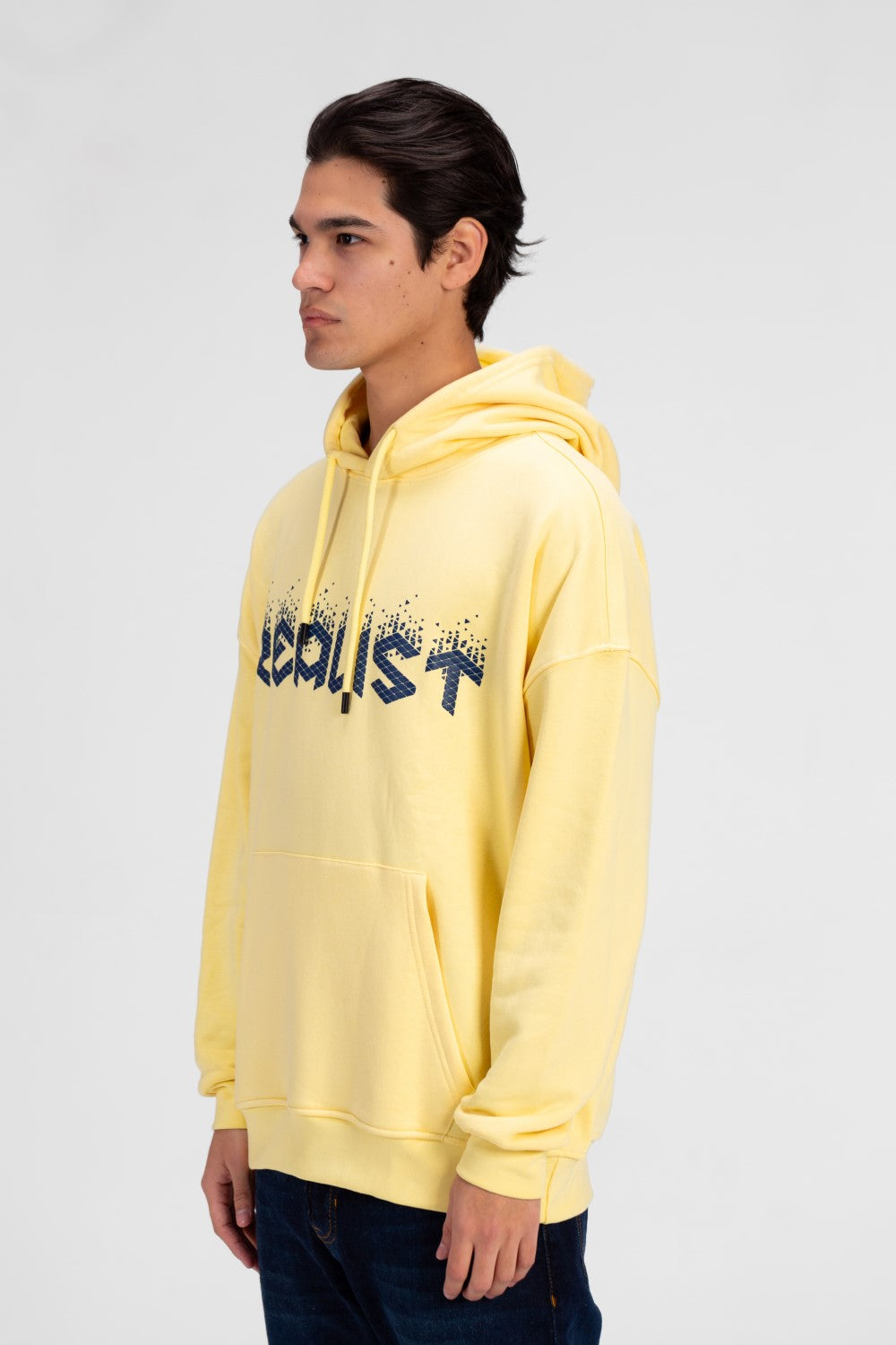 سويت شيرت رجالي كبير الحجم بغطاء رأس وطبعة أمامية