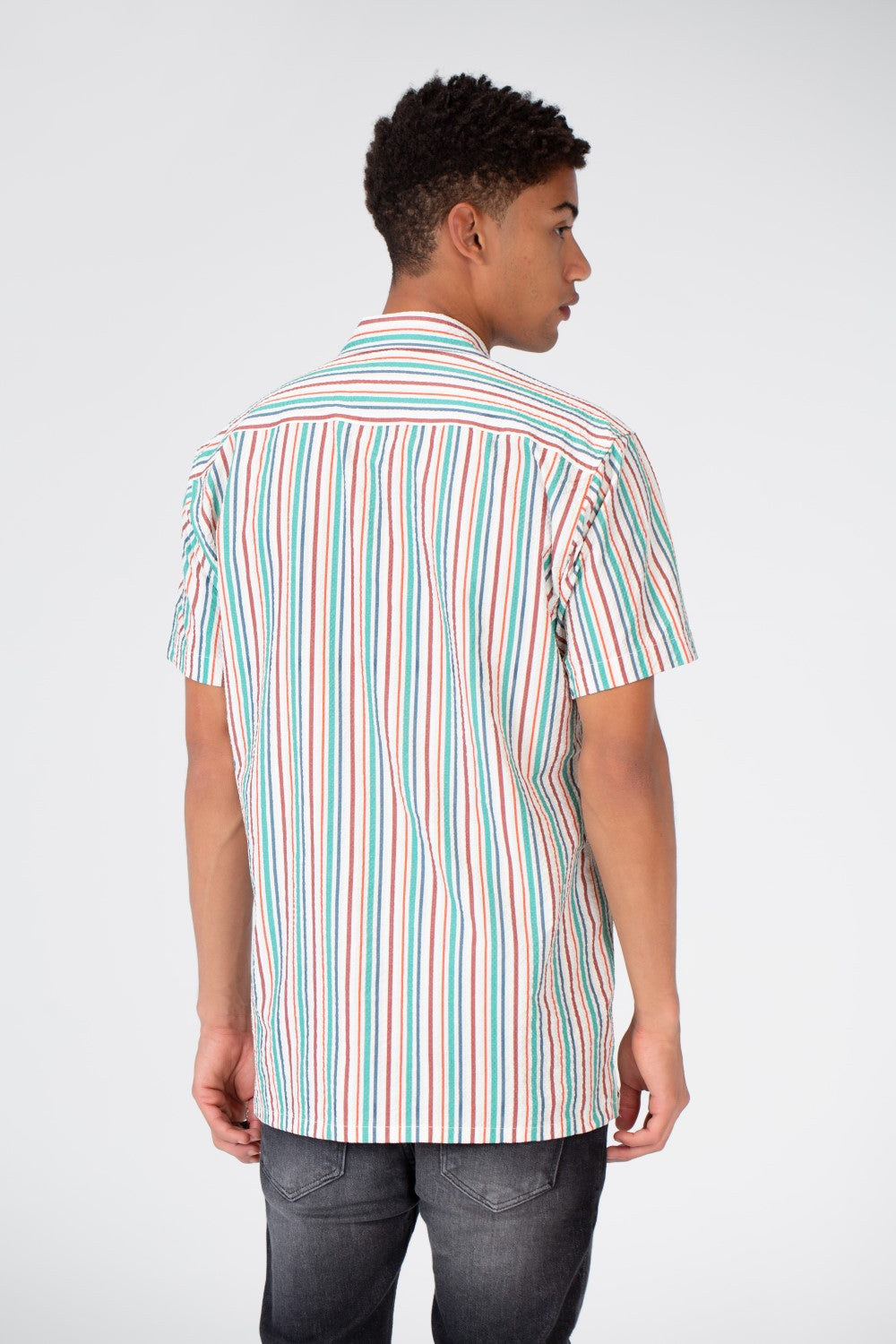 Men's Slim Fit Half Sleeved Shirt With Front Pockets