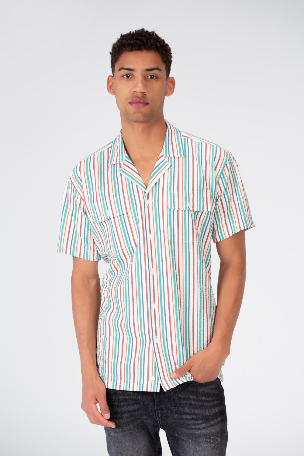 Men's Slim Fit Half Sleeved Shirt With Front Pockets