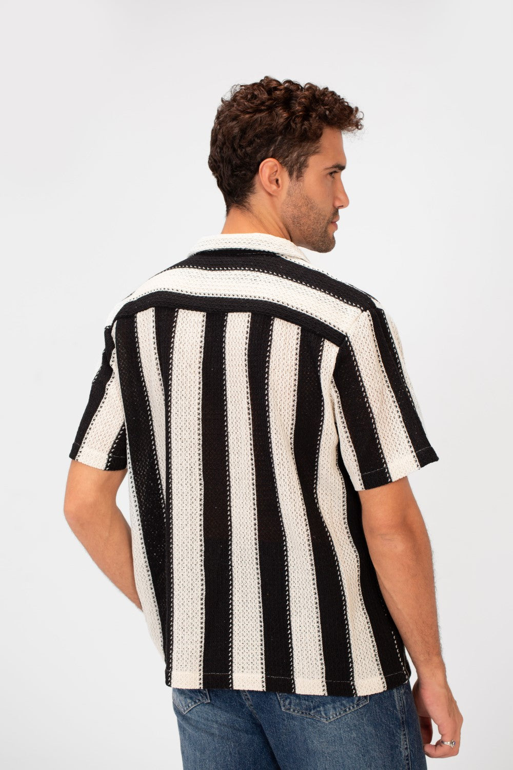 Men's Half Sleeve Striped Slim Fit Mesh Shirt With Collar And Full Buttons