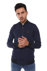 سويت شيرت رجالي أساسي بقصّة Slim Fit وسحّاب كامل