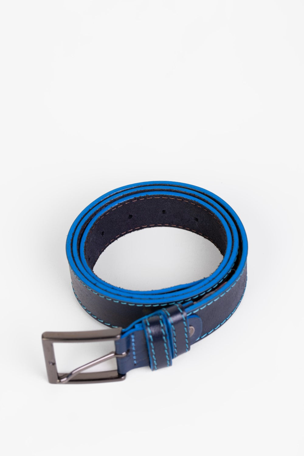 حزام رجالي كلاسيكي ذو جوانب زرقاء