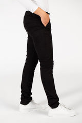 بنطلون رجالي من قماش الجبردين الأساسي بقصة ضيقة