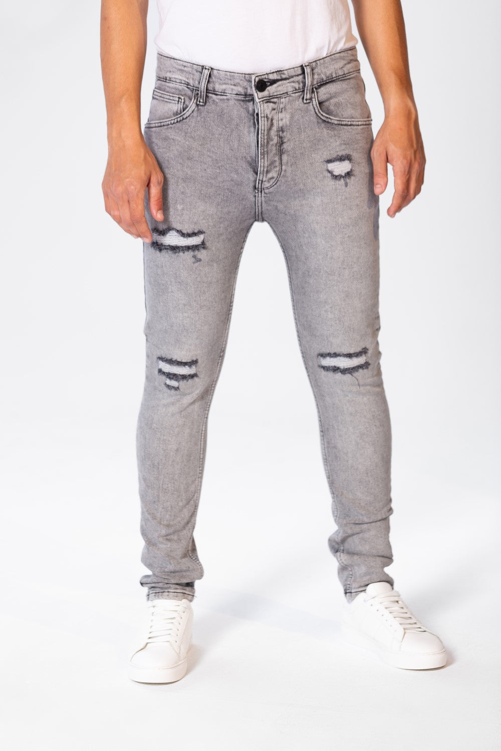 Men's Cutting Jeans Pants With A Skinny Fit