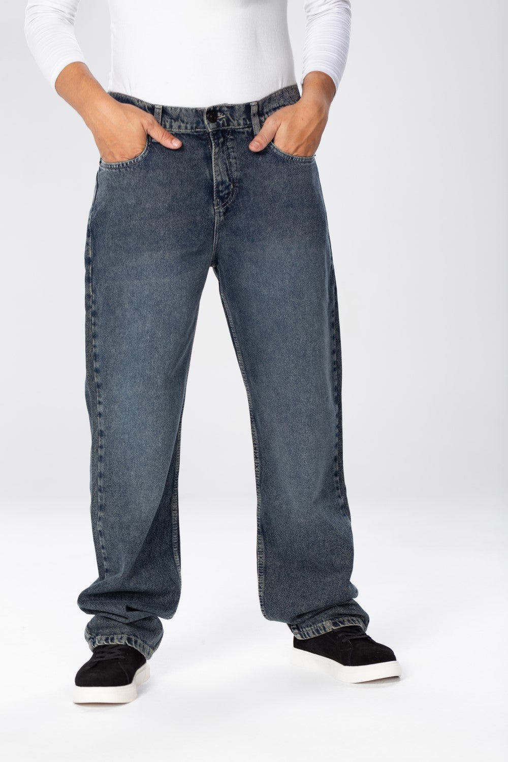 بنطلون جينز رجالي واسع الساق بألوان أساسية