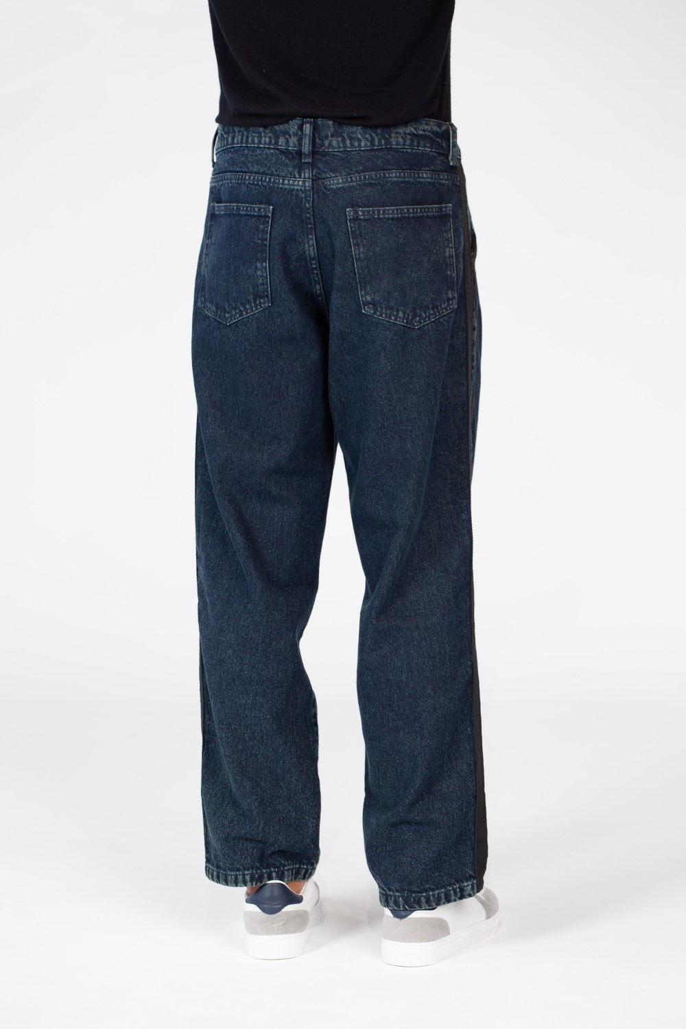 Men's Wide Leg Jeans Pants With Basic Details