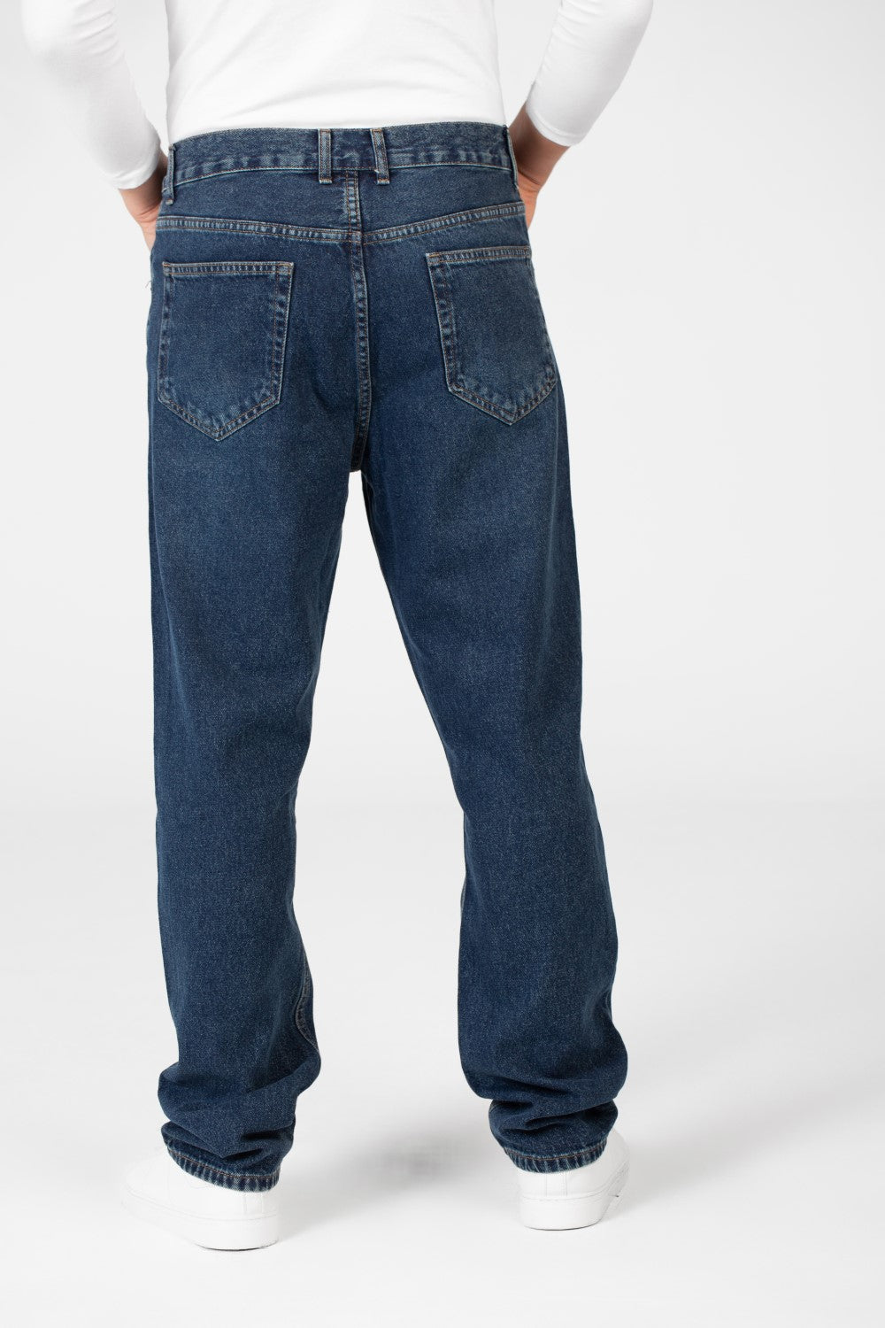 Men's Wide Leg Jeans Pants With Five Pockets And Button Front