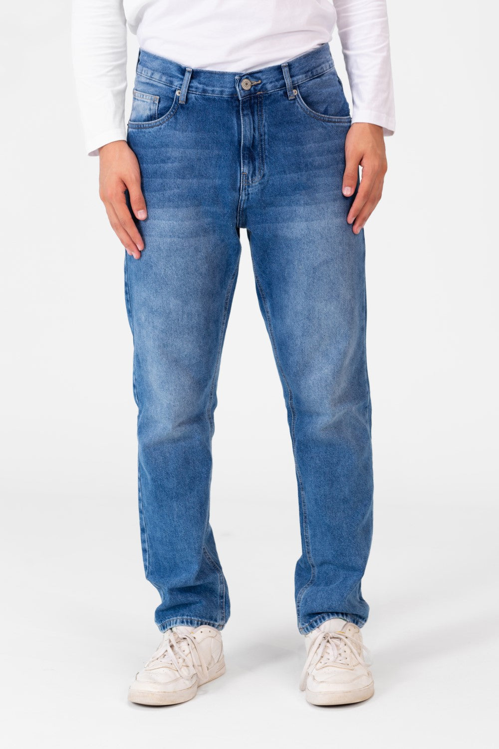 Men's Wide Leg Jeans Pants With Five Pockets And Button Front