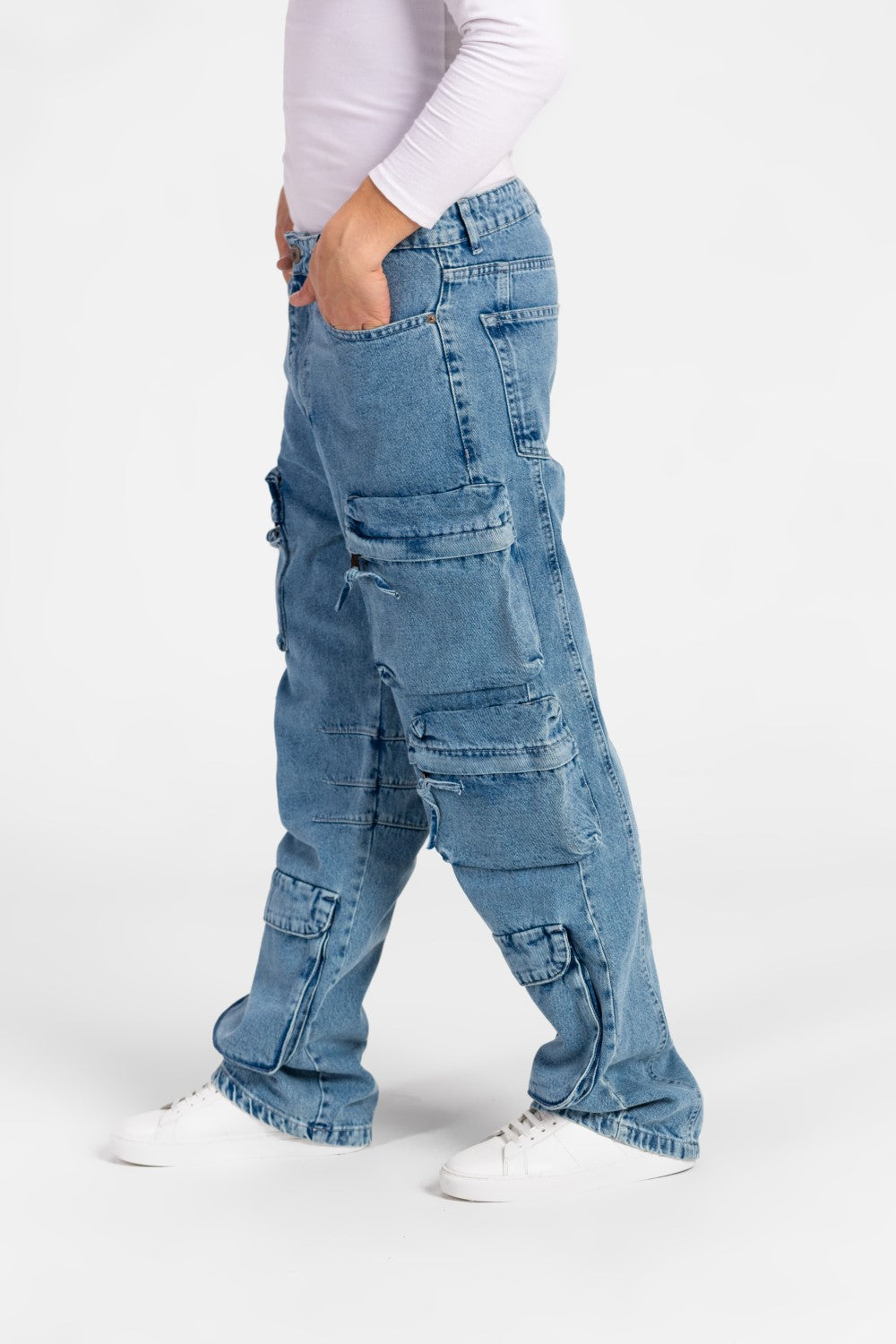 بنطلون جينز كارجو رجالي بجيوب عصرية مصنوع من مادة مريحة