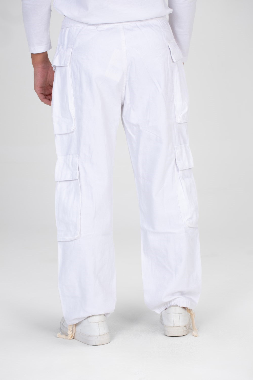 بنطلون رجالي من قماش الجبردين المرن مع خصر مطاطي وجيوب جانبية