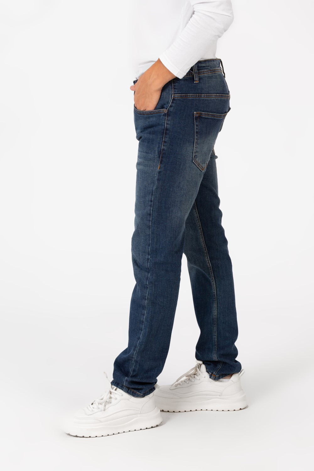Men's Tomato Regular Fit Jeans Pants With Pockets In Relaxed Cut