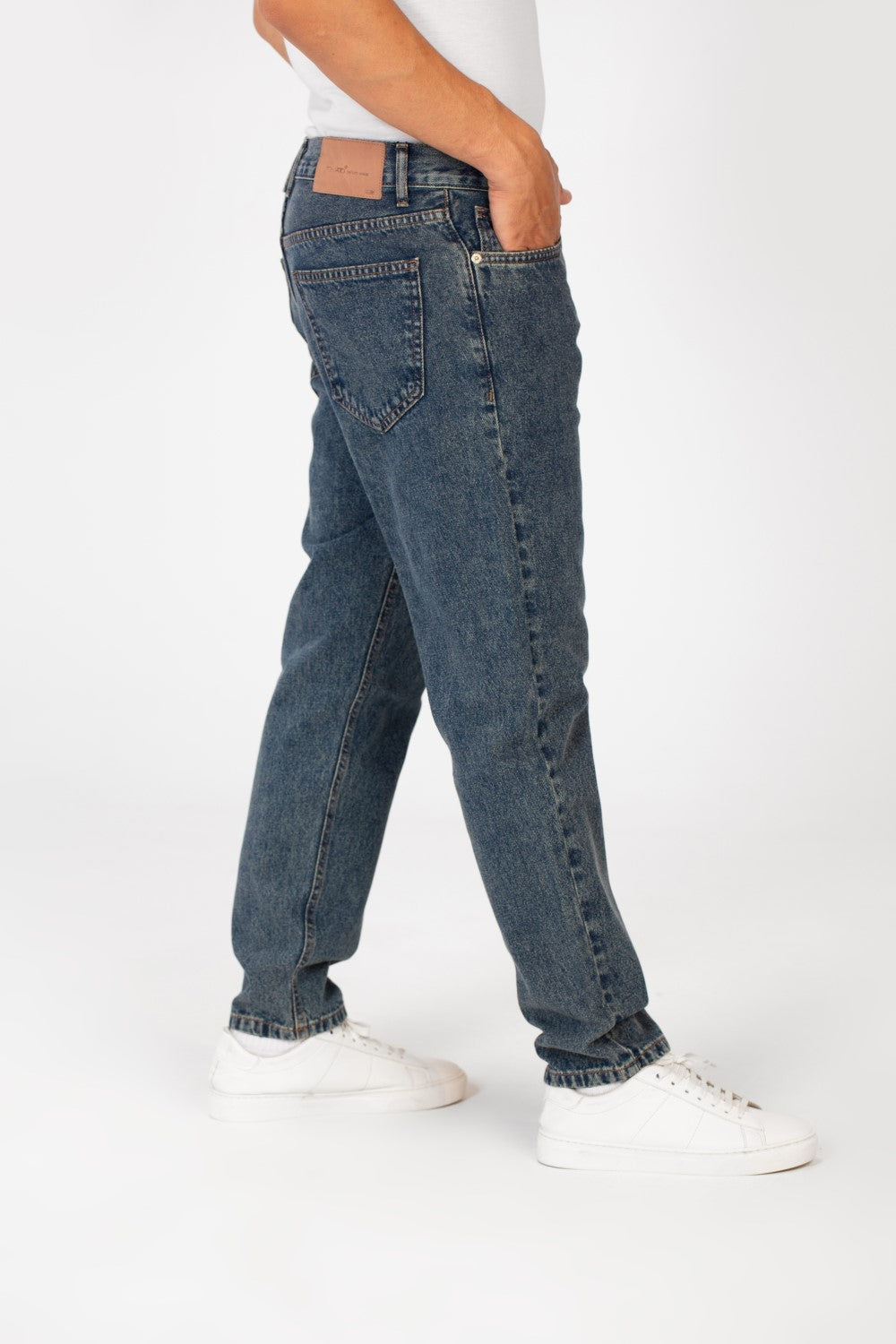 Men's Five Pockets Boyfriend Jeans Pants Trousers In Basic Details