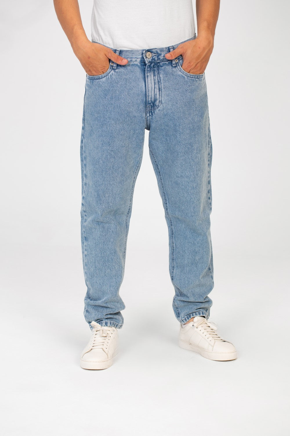 Men's Five Pockets Boyfriend Jeans Pants Trousers In Basic Details