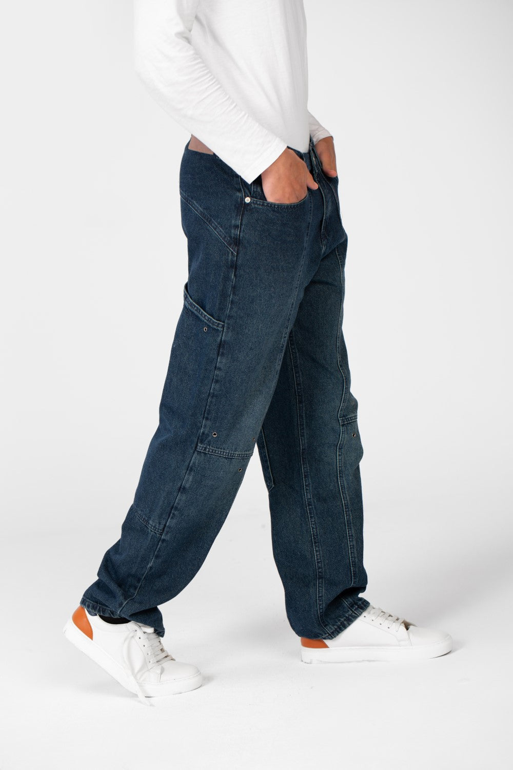 Men's Cargo Jeans Pants With A Modern Cut And Basic Details